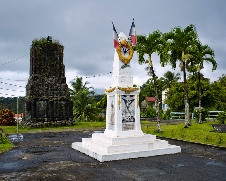 Jean - Baptiste Barret Photo du monument aux morts de Saint - Joseph