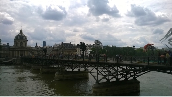 La passerelle enchantée - sur le Pont des Arts 19 juin 2016, photo JS