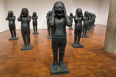 Yue-Minjun-contemporary-chinese-warriors