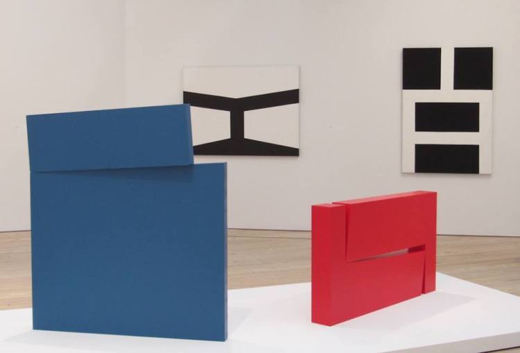 Carmen Herrera Whitney Museum 2017